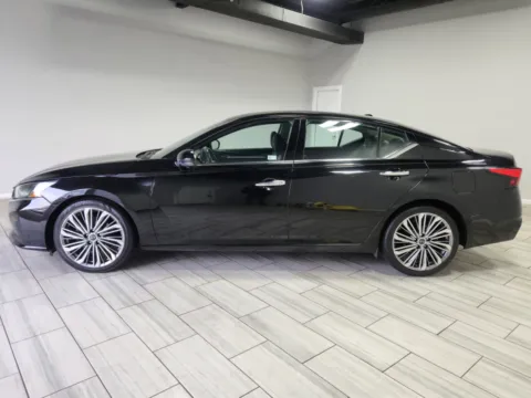 Photos of 2023 Nissan Altima 2.5 SL for sale in Cinnaminson, NJ at Majestic Automotive Group
