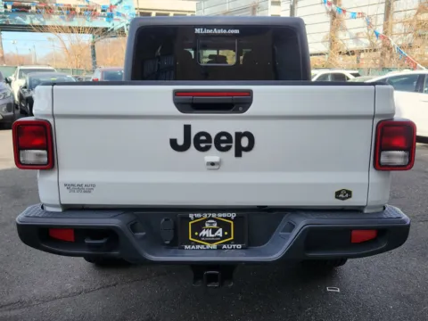 More photos of 2023 Jeep Gladiator Sport S at Majestic Automotive Group, NJ