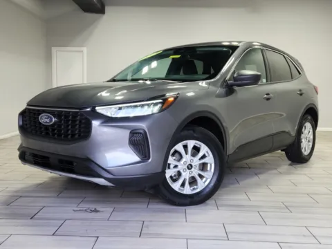 Gray 2024 Ford Escape Active for sale in Cinnaminson, NJ