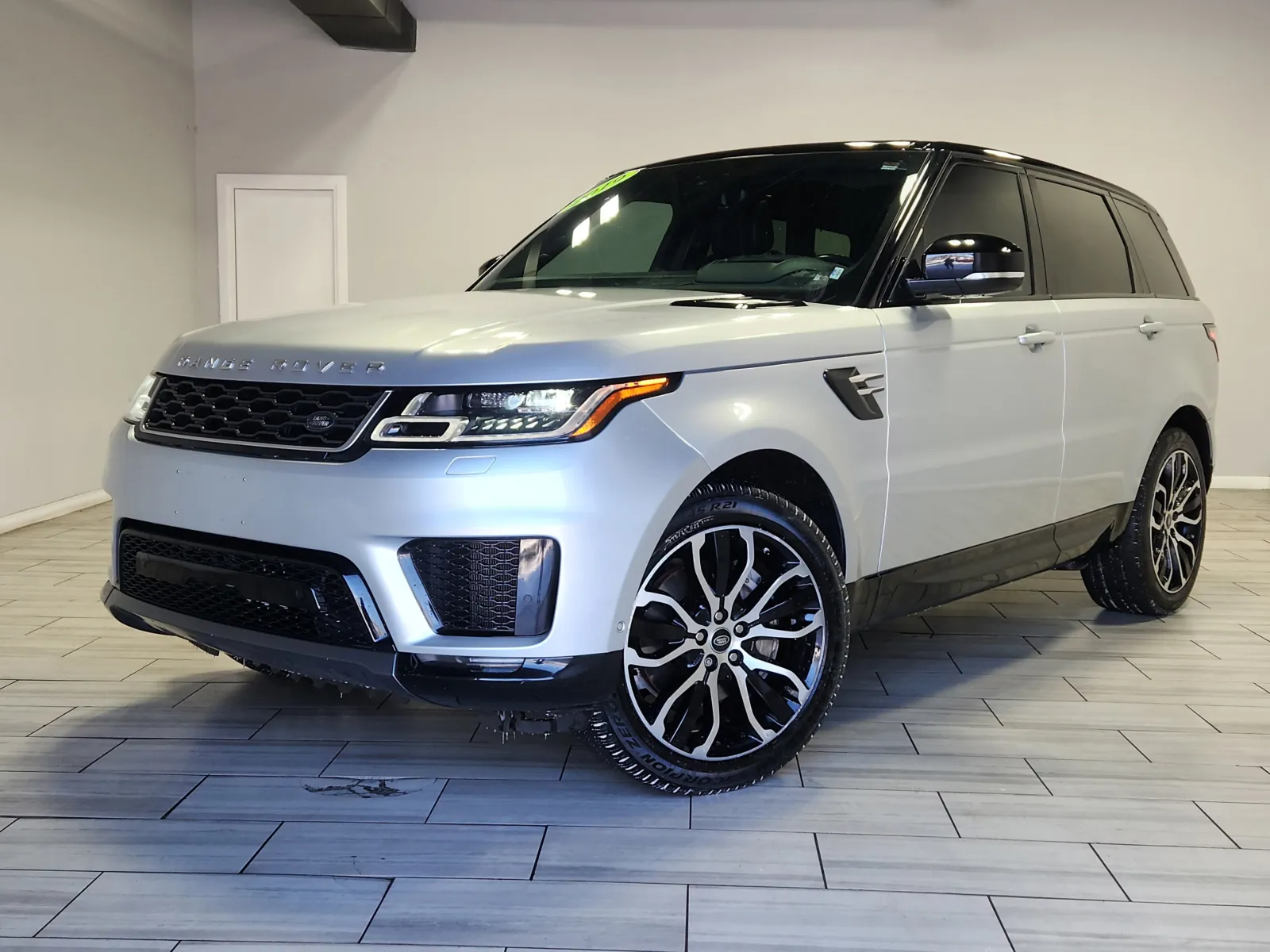 Silver 2019 Land Rover Range Rover Sport HSE for sale in Cinnaminson, NJ