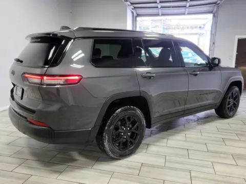 More photos of 2024 Jeep Grand Cherokee L Altitude at Majestic Automotive Group, NJ