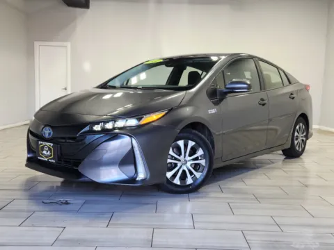 Gray 2022 Toyota Prius Prime LE for sale in Cinnaminson, NJ