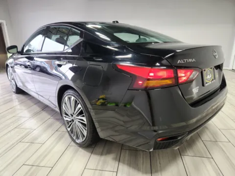 Another view of 2023 Nissan Altima 2.5 SL for sale in Cinnaminson, NJ at Majestic Automotive Group
