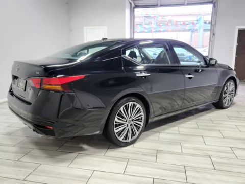 More photos of 2023 Nissan Altima 2.5 SL at Majestic Automotive Group, NJ