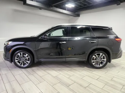 Photos of 2023 INFINITI QX60 LUXE for sale in Cinnaminson, NJ at Majestic Automotive Group