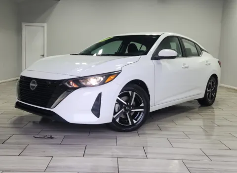 White 2024 Nissan Sentra SV for sale in Cinnaminson, NJ