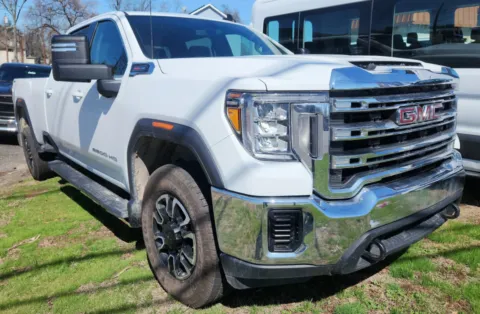 Photos of 2020 GMC Sierra 2500HD SLE for sale in Cinnaminson, NJ at Majestic Automotive Group