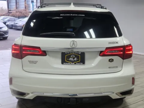 More photos of 2019 Acura MDX w/Advance Pkg at Majestic Automotive Group, NJ