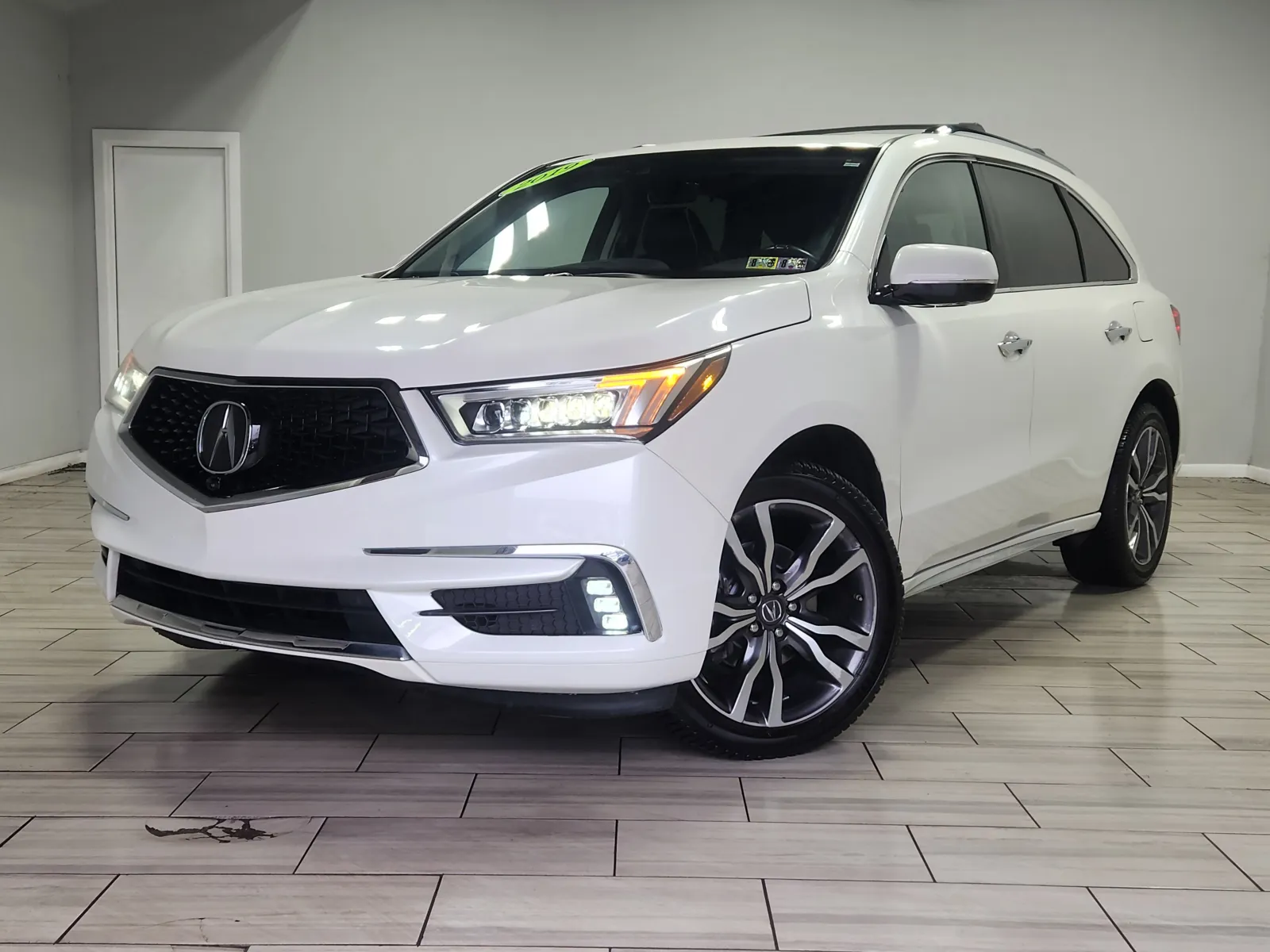 White 2019 Acura MDX w/Advance Pkg for sale in Cinnaminson, NJ
