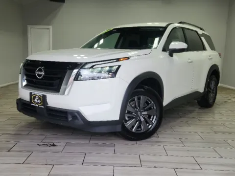 White 2024 Nissan Pathfinder SV 4WD for sale in Cinnaminson, NJ