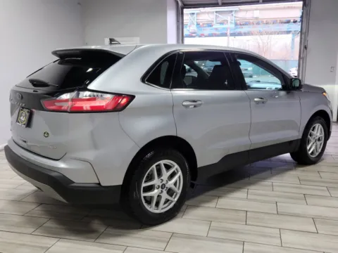 More photos of 2022 Ford Edge SEL at Majestic Automotive Group, NJ