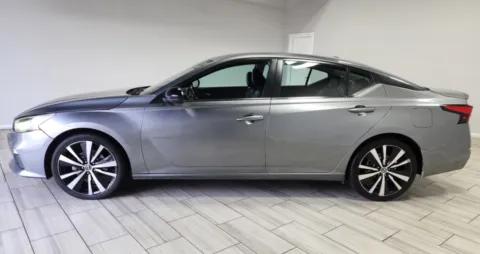 Photos of 2021 Nissan Altima 2.5 SR for sale in Cinnaminson, NJ at Majestic Automotive Group