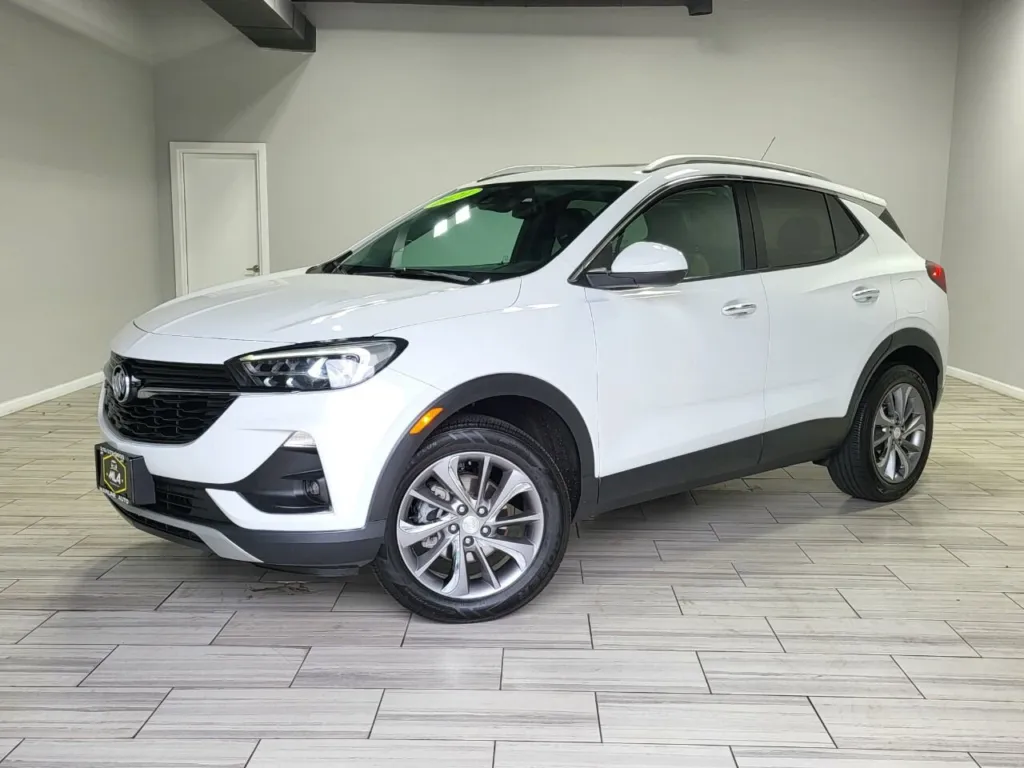Used 2021 Buick Encore GX Essence for sale in Cinnaminson, NJ at