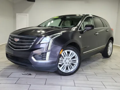 Gray 2018 Cadillac XT5 Premium Luxury FWD for sale in Cinnaminson, NJ