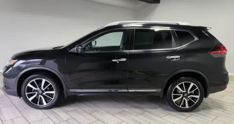 Photos of 2020 Nissan Rogue SL for sale in Cinnaminson, NJ at Majestic Automotive Group