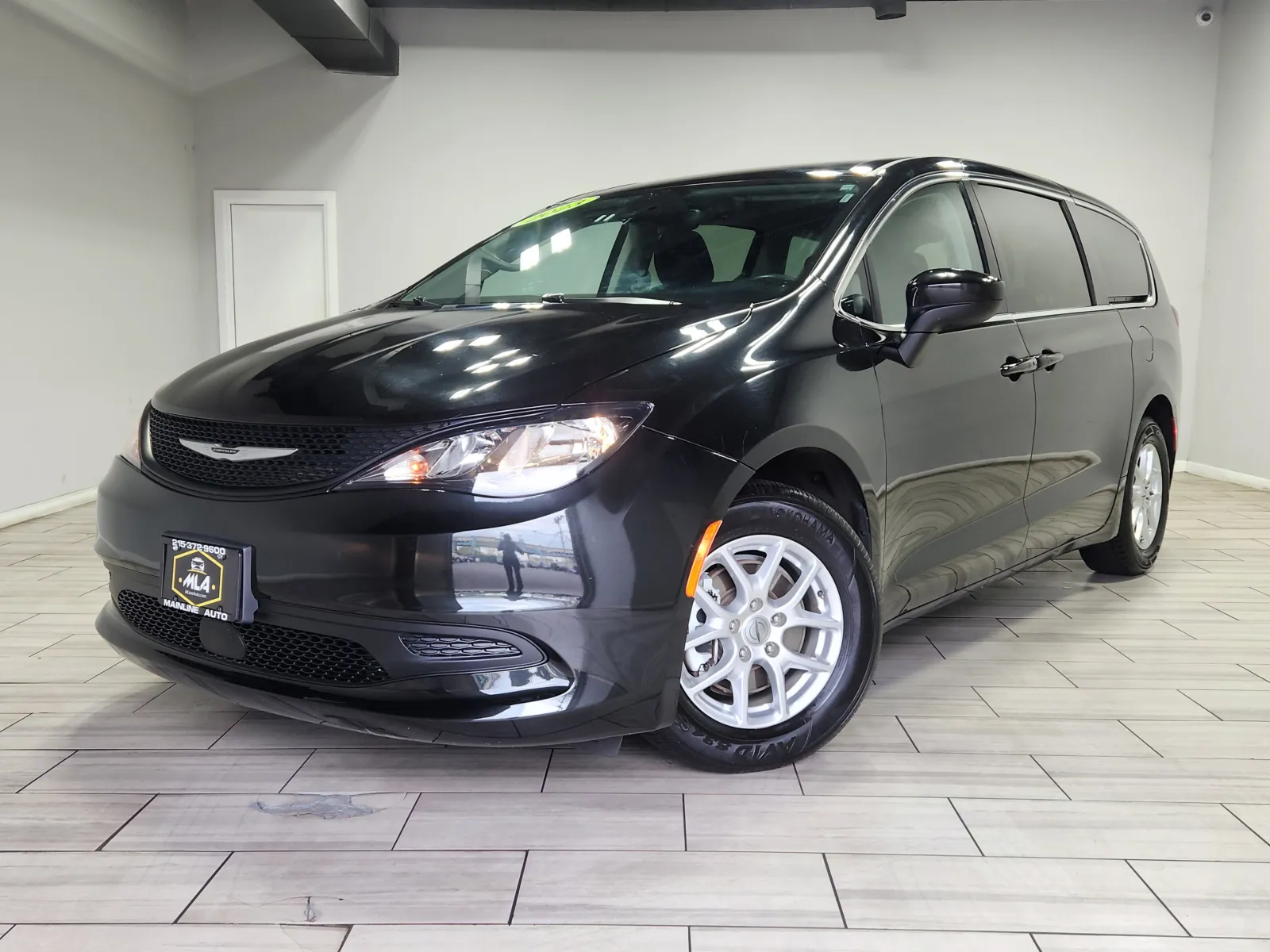 2023 Chrysler Voyager LX for sale in Cinnaminson, NJ