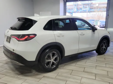 More photos of 2024 Honda HR-V EX-L at Majestic Automotive Group, NJ
