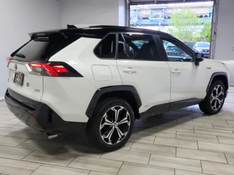 More photos of 2022 Toyota RAV4 Prime XSE at Majestic Automotive Group, NJ