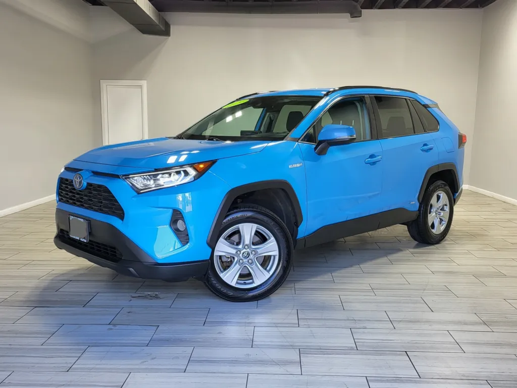 2020 Toyota RAV4 Hybrid XLE for sale in Cinnaminson, NJ