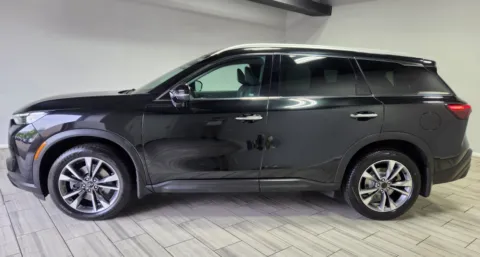 Photos of 2023 INFINITI QX60 LUXE for sale in Cinnaminson, NJ at Majestic Automotive Group