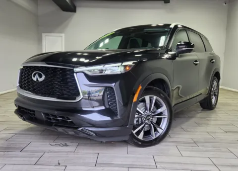 Black 2023 INFINITI QX60 LUXE for sale in Cinnaminson, NJ