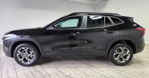 Photos of 2025 Chevrolet Trax LT for sale in Cinnaminson, NJ at Majestic Automotive Group