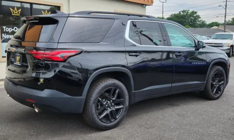 More photos of 2023 Chevrolet Traverse FWD LT Cloth at Majestic Automotive Group, NJ