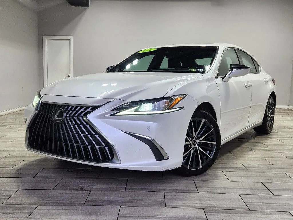 White 2022 Lexus ES 350 for sale in Cinnaminson, NJ