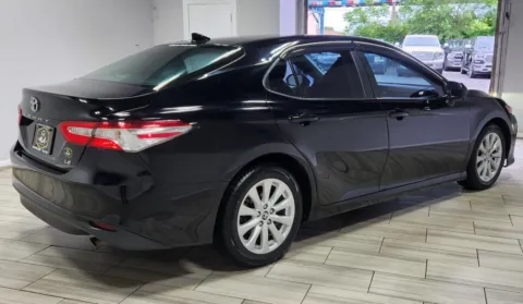 More photos of 2020 Toyota Camry LE at Majestic Automotive Group, NJ