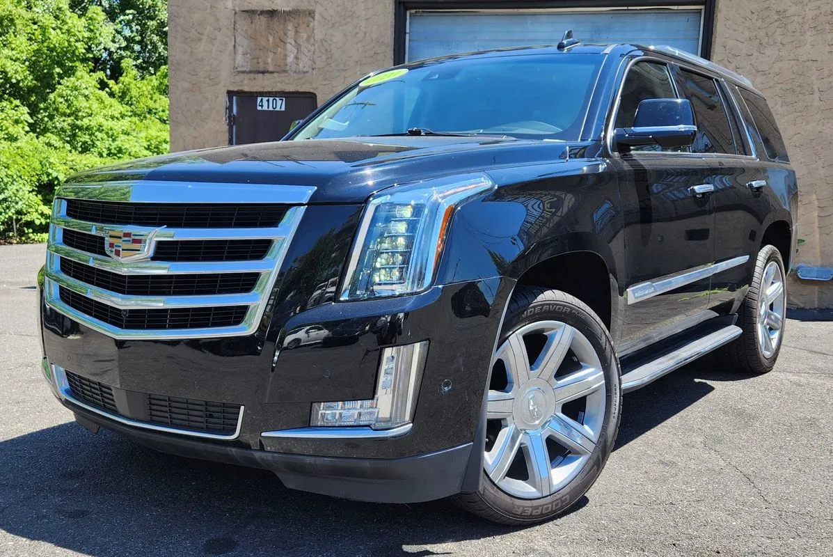 Black 2020 Cadillac Escalade Premium Luxury for sale in Cinnaminson, NJ