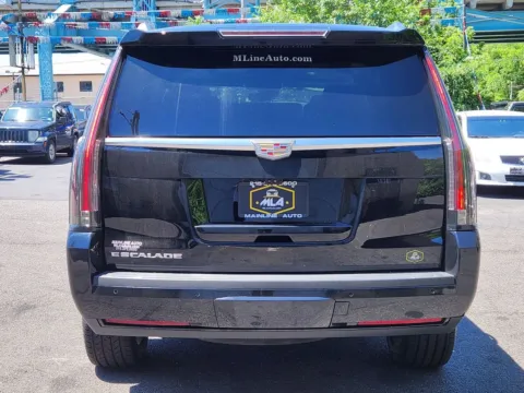 More photos of 2020 Cadillac Escalade Premium Luxury at Majestic Automotive Group, NJ