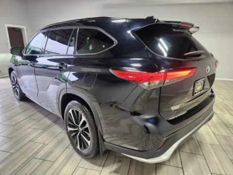 Another view of 2021 Toyota Highlander XSE for sale in Cinnaminson, NJ at Majestic Automotive Group
