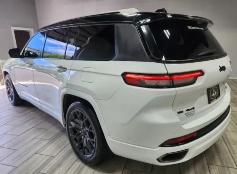 Another view of 2023 Jeep Grand Cherokee L Summit Reserve 4x4 for sale in Cinnaminson, NJ at Majestic Automotive Group