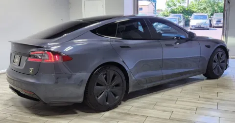 More photos of 2022 Tesla Model S Plaid AWD, at Majestic Automotive Group, NJ