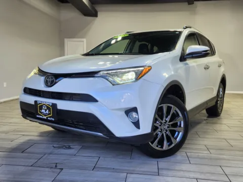 White 2018 Toyota RAV4 Limited for sale in Cinnaminson, NJ