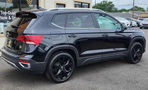 More photos of 2023 Volkswagen Taos SE at Majestic Automotive Group, NJ