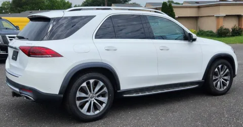 More photos of 2020 Mercedes-Benz GLE 350 4MATIC at Majestic Automotive Group, NJ