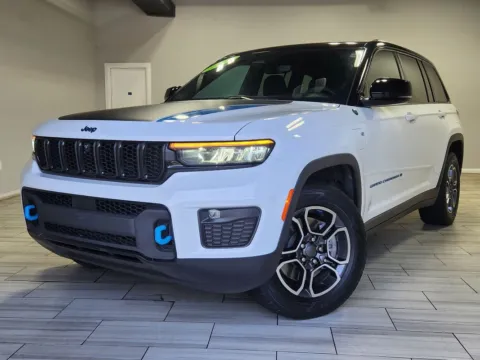 White 2022 Jeep Grand Cherokee 4xe Trailhawk 4x4 for sale in Cinnaminson, NJ