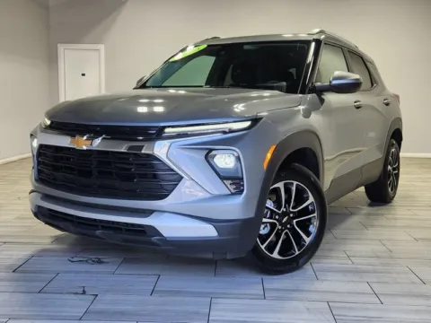 Gray 2025 Chevrolet Trailblazer LT for sale in Cinnaminson, NJ