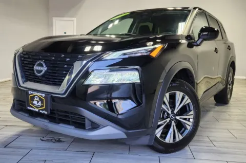 Black 2023 Nissan Rogue SV for sale in Cinnaminson, NJ