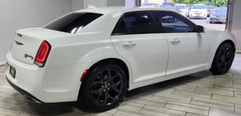 More photos of 2021 Chrysler 300 S at Majestic Automotive Group, NJ