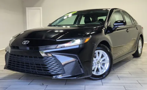 Black 2025 Toyota Camry LE for sale in Cinnaminson, NJ