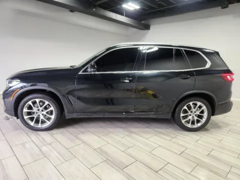 Photos of 2020 BMW X5 xDrive40i for sale in Cinnaminson, NJ at Majestic Automotive Group