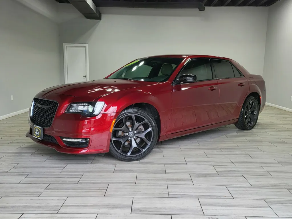 2020 Chrysler 300 Touring L for sale in Cinnaminson, NJ