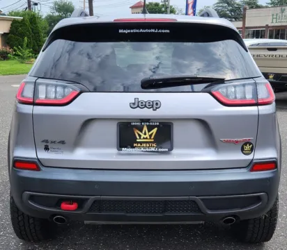 More photos of 2021 Jeep Cherokee Trailhawk 4x4 at Majestic Automotive Group, NJ