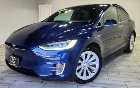 Blue 2018 Tesla Model X 75D for sale in Cinnaminson, NJ
