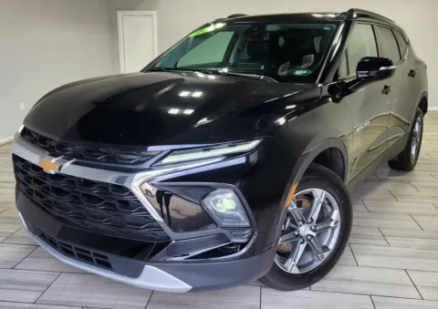 Black 2024 Chevrolet Blazer AWD 3LT for sale in Cinnaminson, NJ