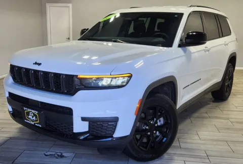 White 2024 Jeep Grand Cherokee L Altitude 4x4 for sale in Cinnaminson, NJ