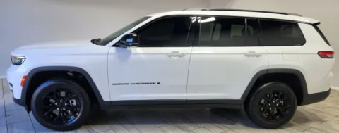 Photos of 2024 Jeep Grand Cherokee L Altitude 4x4 for sale in Cinnaminson, NJ at Majestic Automotive Group