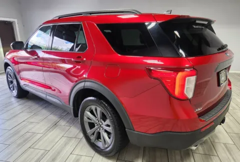Another view of 2024 Ford Explorer XLT for sale in Cinnaminson, NJ at Majestic Automotive Group